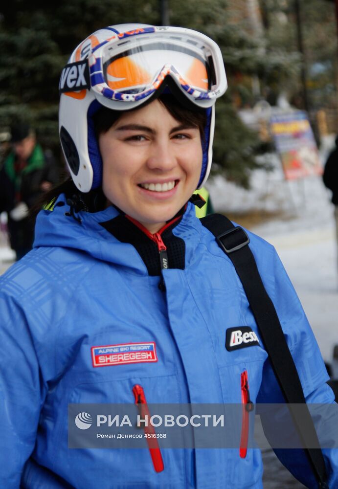 Кандидат в олимпийскую сборную России по сноуборду Е.Тудегешева