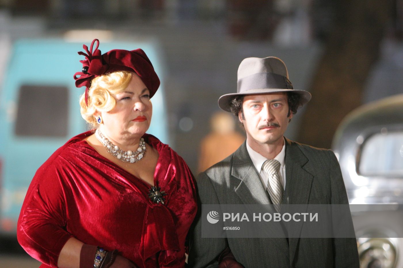 Кадры из фильма "Улыбка бога, или чисто одесская история"