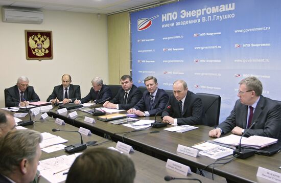 В.Путин провел совещание по оборонно-промышленному комплексу