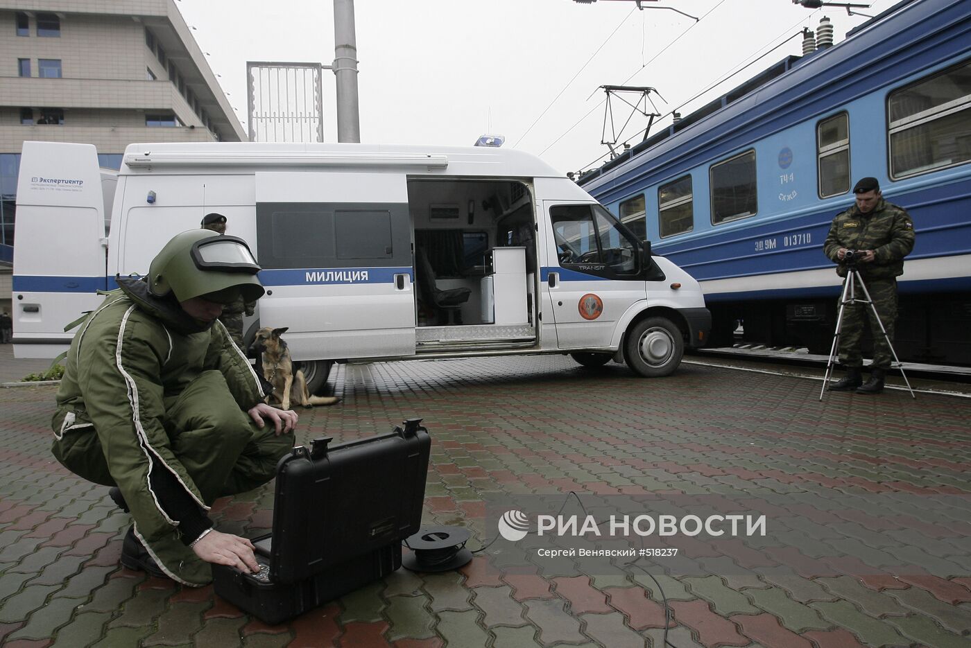 Учения по обнаружению и обезвреживанию взрывных устройств