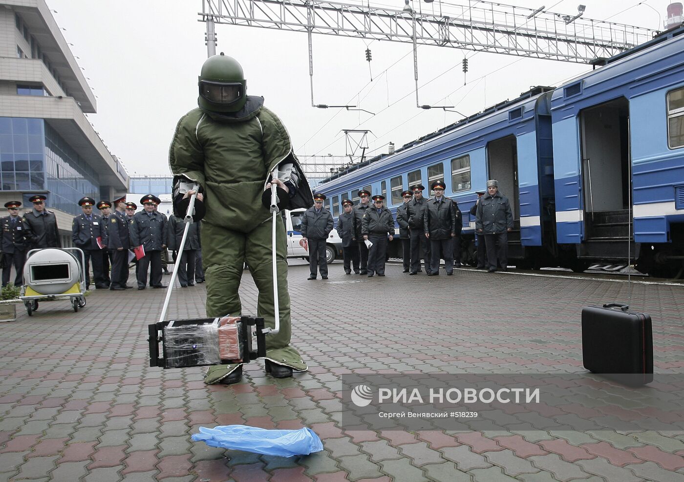 Учения по обнаружению и обезвреживанию взрывных устройств