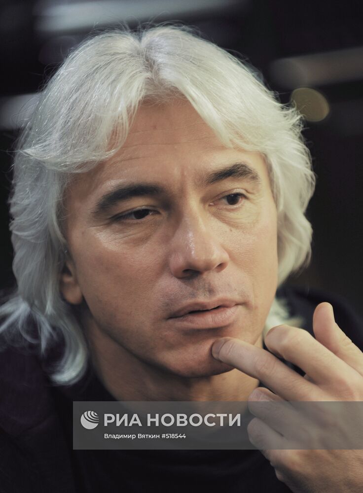 Интервью с певцом Дмитрием Хворостовским