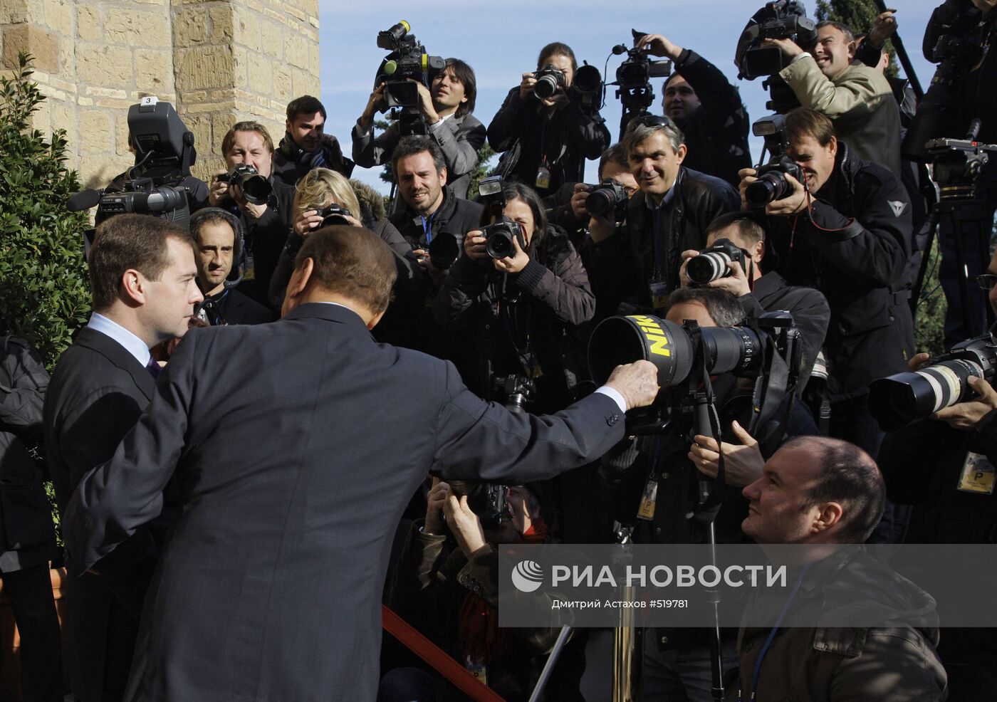 Д.Медведев на церемонии официальной встречи в Риме