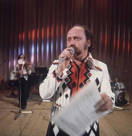 Владимир Мулявин