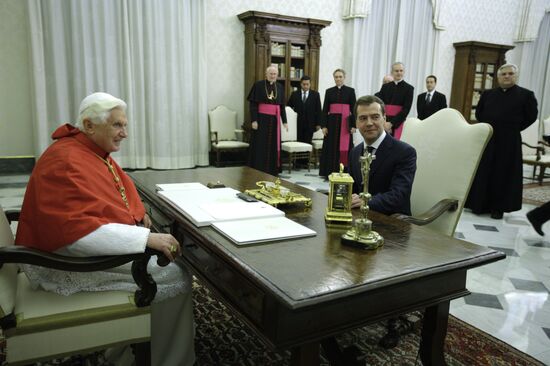 Д.Медведев и Папа Римский Бенедикт XVI
