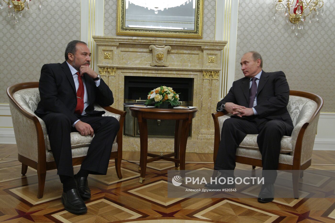 Встреча Владимира Путина с Авигдором Либерманом