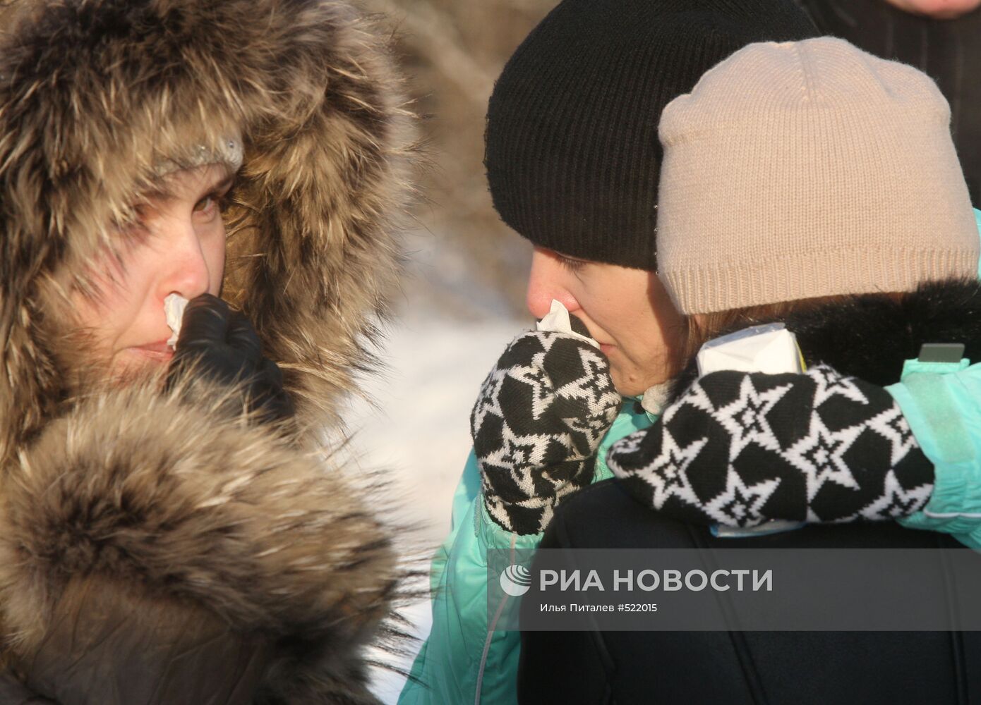 Родственники погибших при пожаре в ночном клубе "Хромая лошадь"