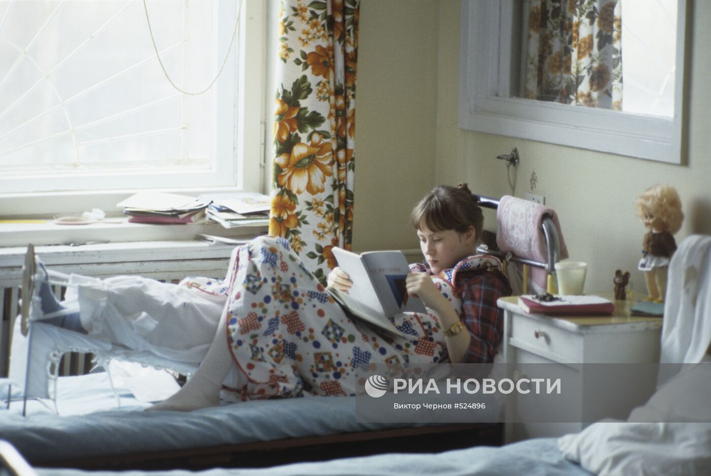 Гимнастка Елена Мухина