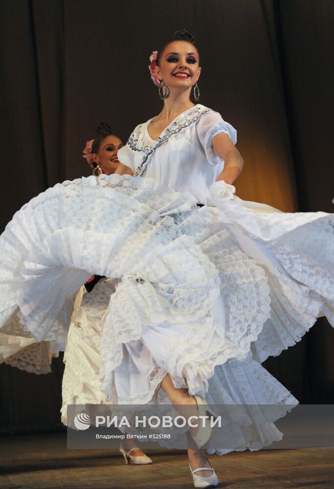 Сюита мексиканских танцев "Сапатео"