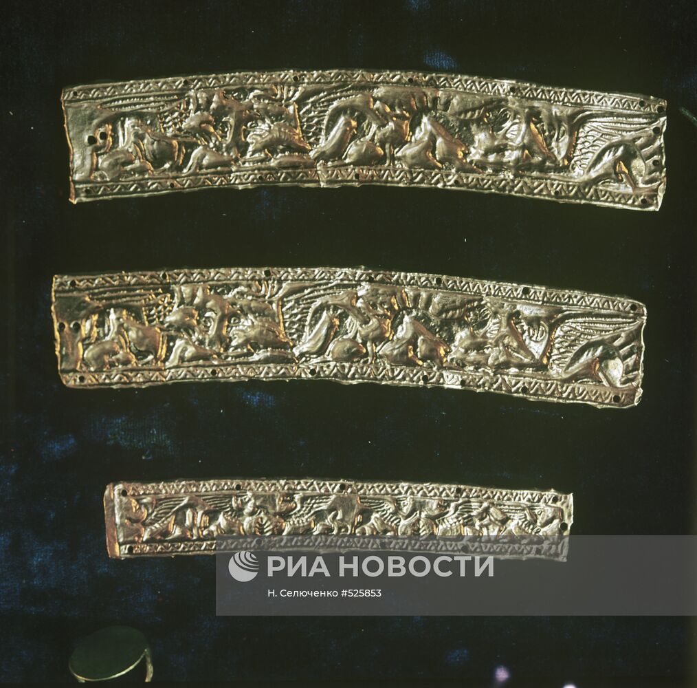 Золотые украшения скифской царицы