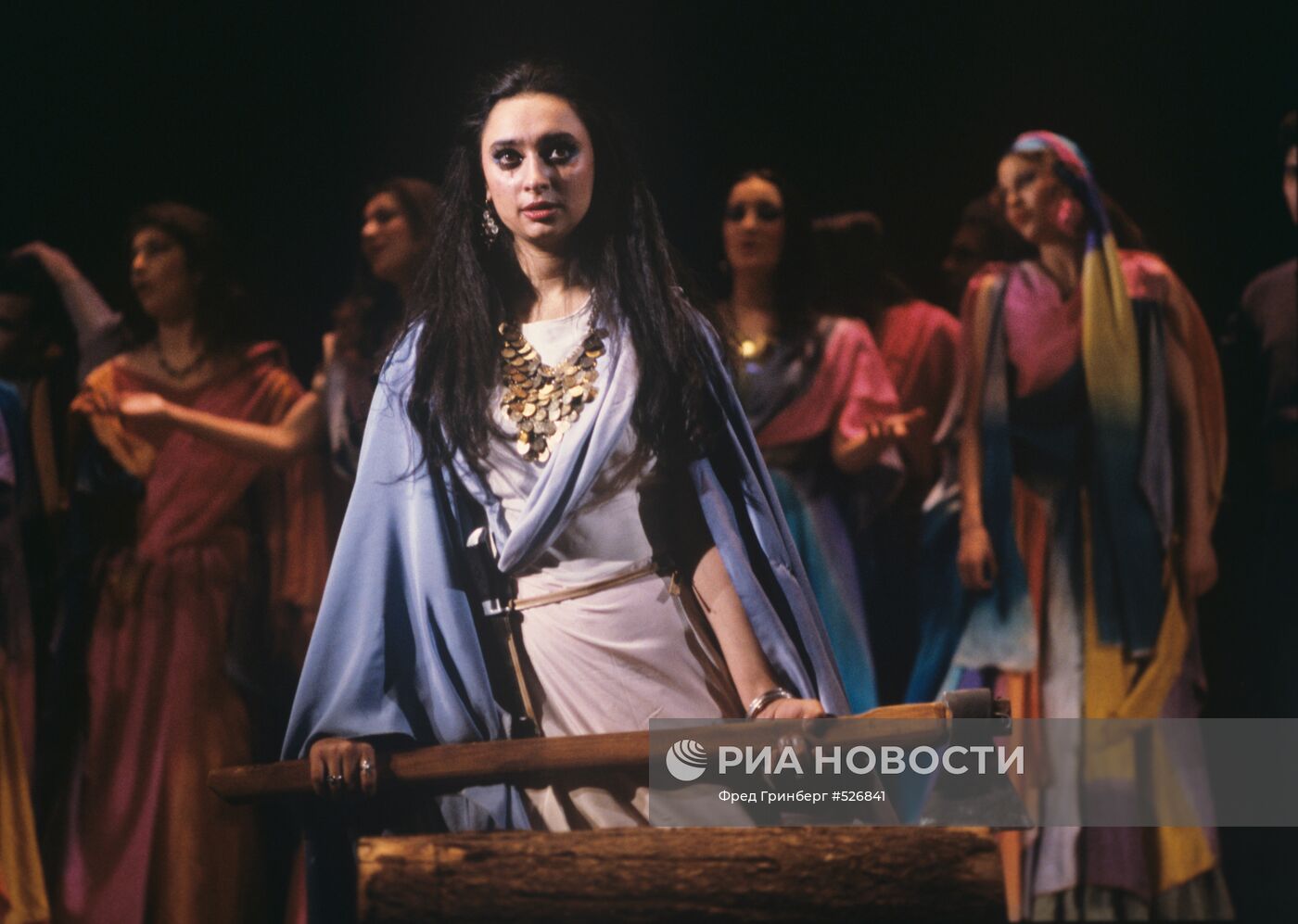 Московский музыкально-драматический цыганский театр "Ромэн"