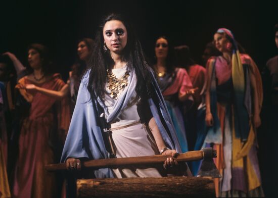 Московский музыкально-драматический цыганский театр "Ромэн"