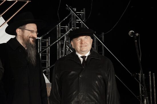 Берл Лазар и Юрий Лужков