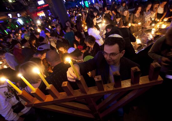 Торжества в честь еврейского праздника Ханука