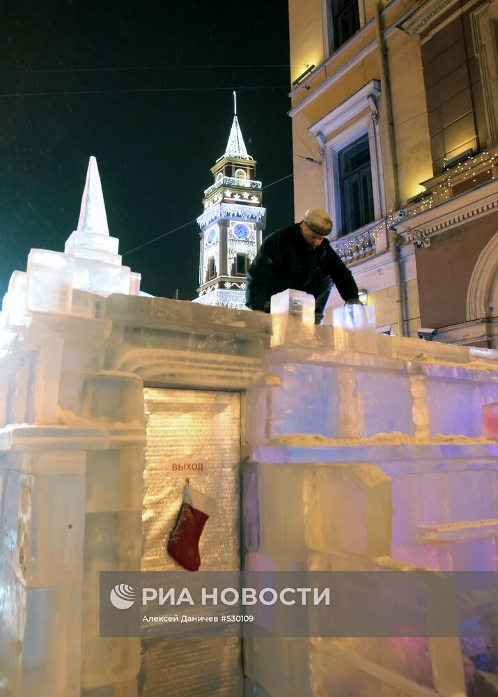 Санкт-Петербург готовится к празднованию Нового года