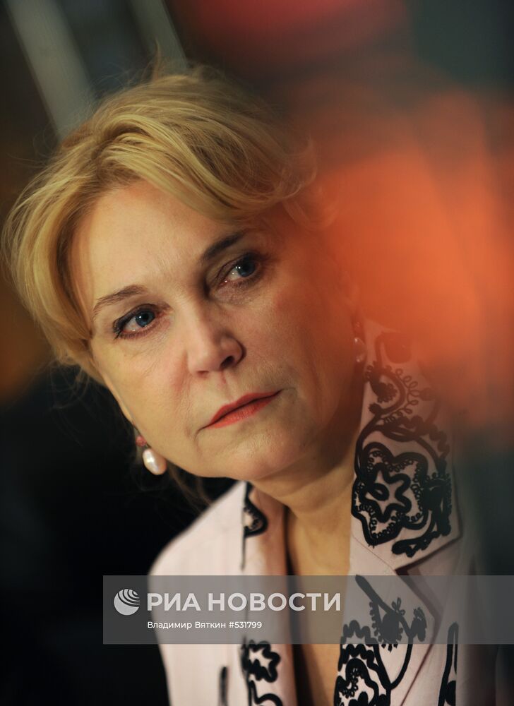 Актриса Наталья Захарова