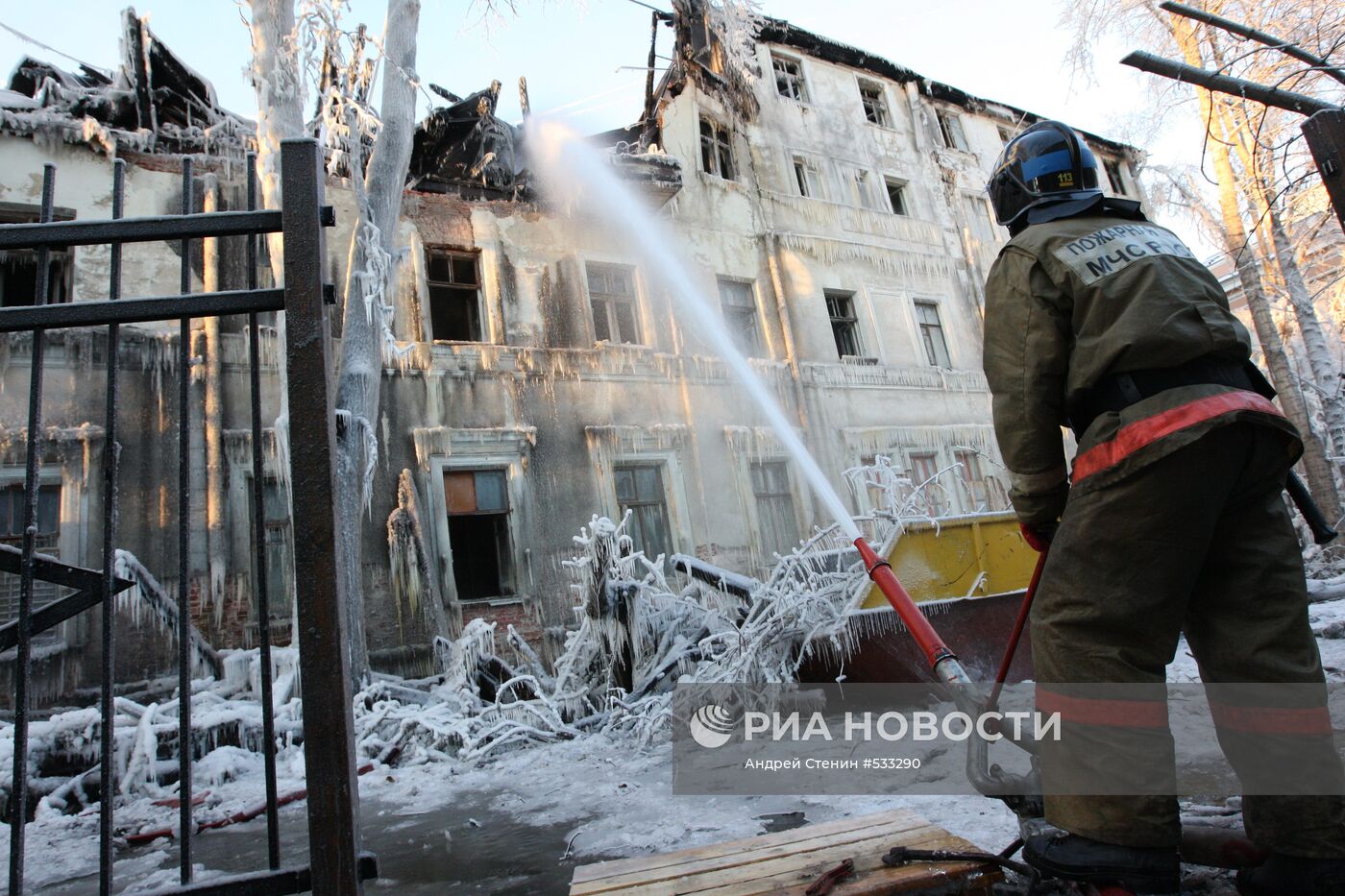 После тушения пожара в доме по адресу: Потаповский переулок, 6