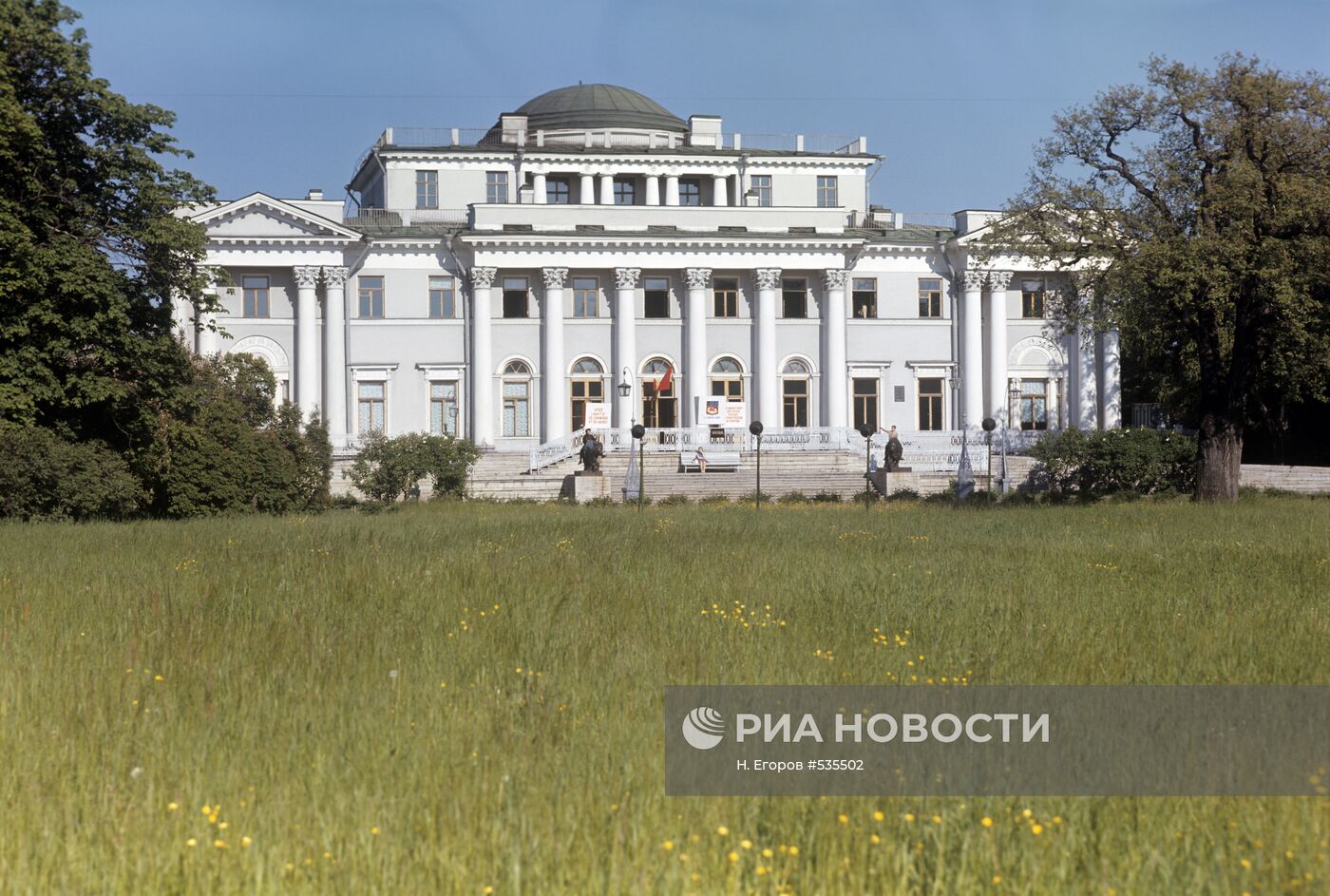 Елагин дворец