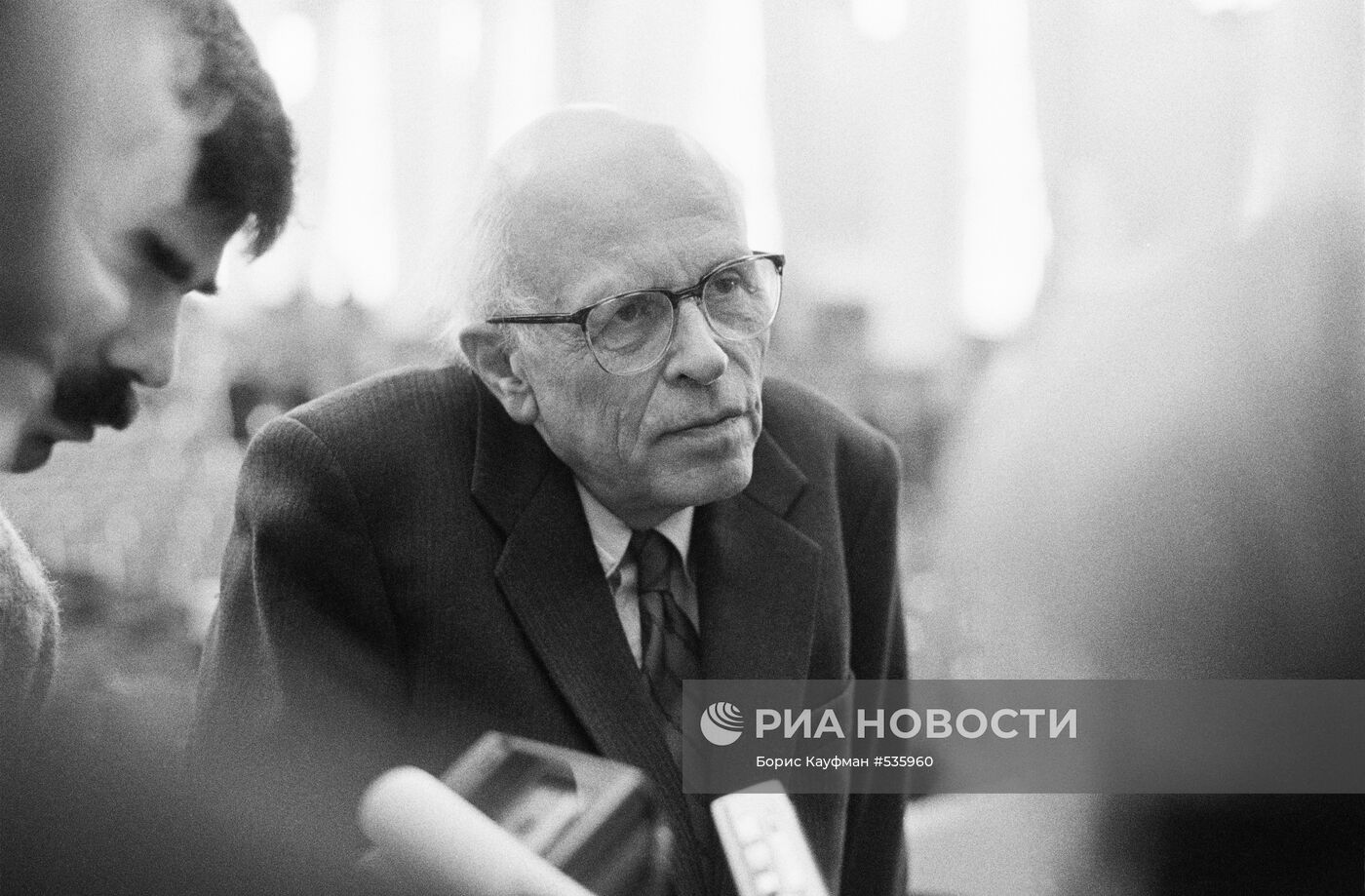 Советский физик, академик АН СССР Андрей Дмитриевич Сахаров