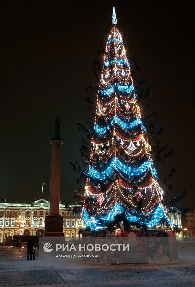 Главная елка на Дворцовой площади