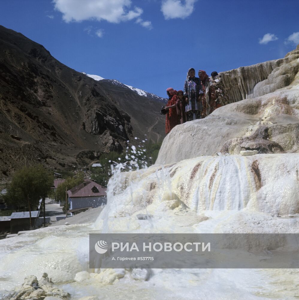 Высокогорный курорт "Гарм-Чашма"