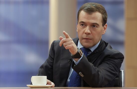 Д.Медведев подвел итоги года в эфире федеральных каналов