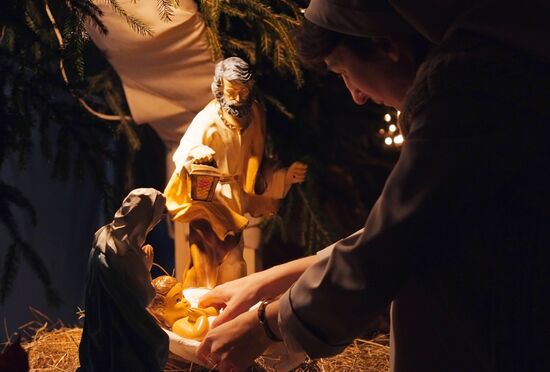 Рождественская месса в католическом храме Великого Новгорода