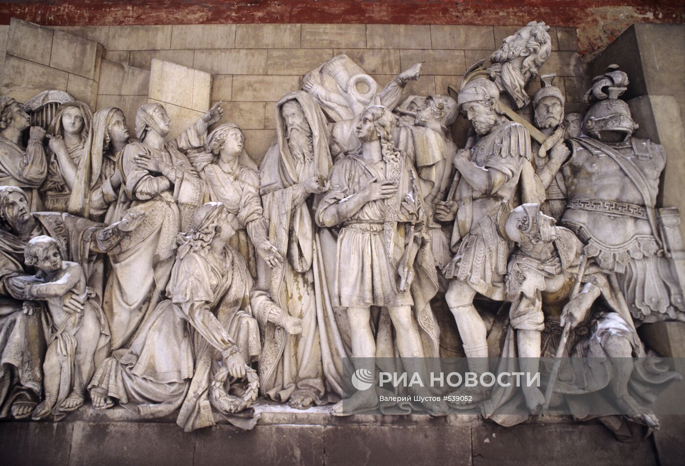 Горельефы с фасада разрушенного Храма Христа Спасителя