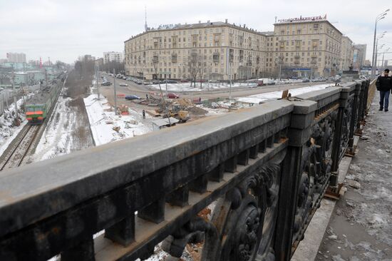 Крестовский мост в Москве