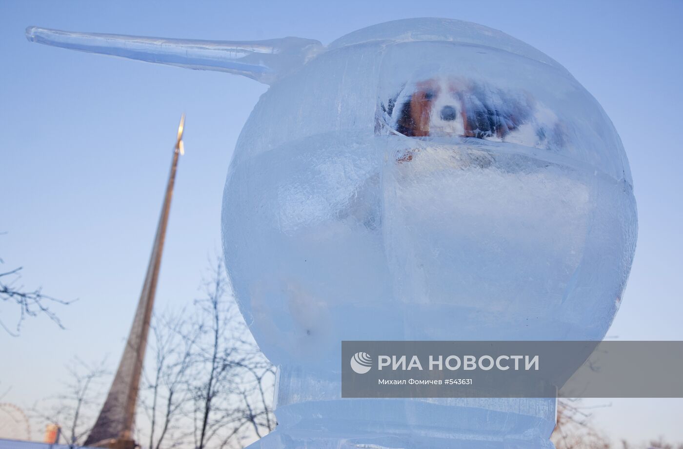 Выставка-фестиваль ледяных скульптур "Вьюговей 2010" в Москве