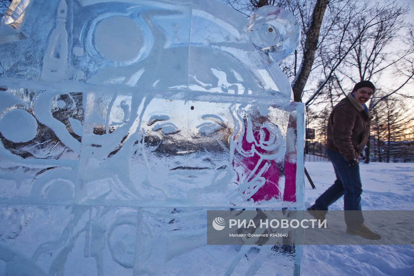 Выставка-фестиваль ледяных скульптур "Вьюговей 2010" в Москве
