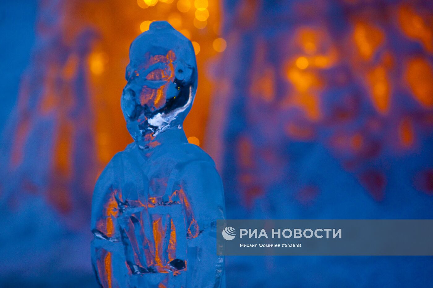 Выставка-фестиваль ледяных скульптур "Вьюговей 2010" в Москве