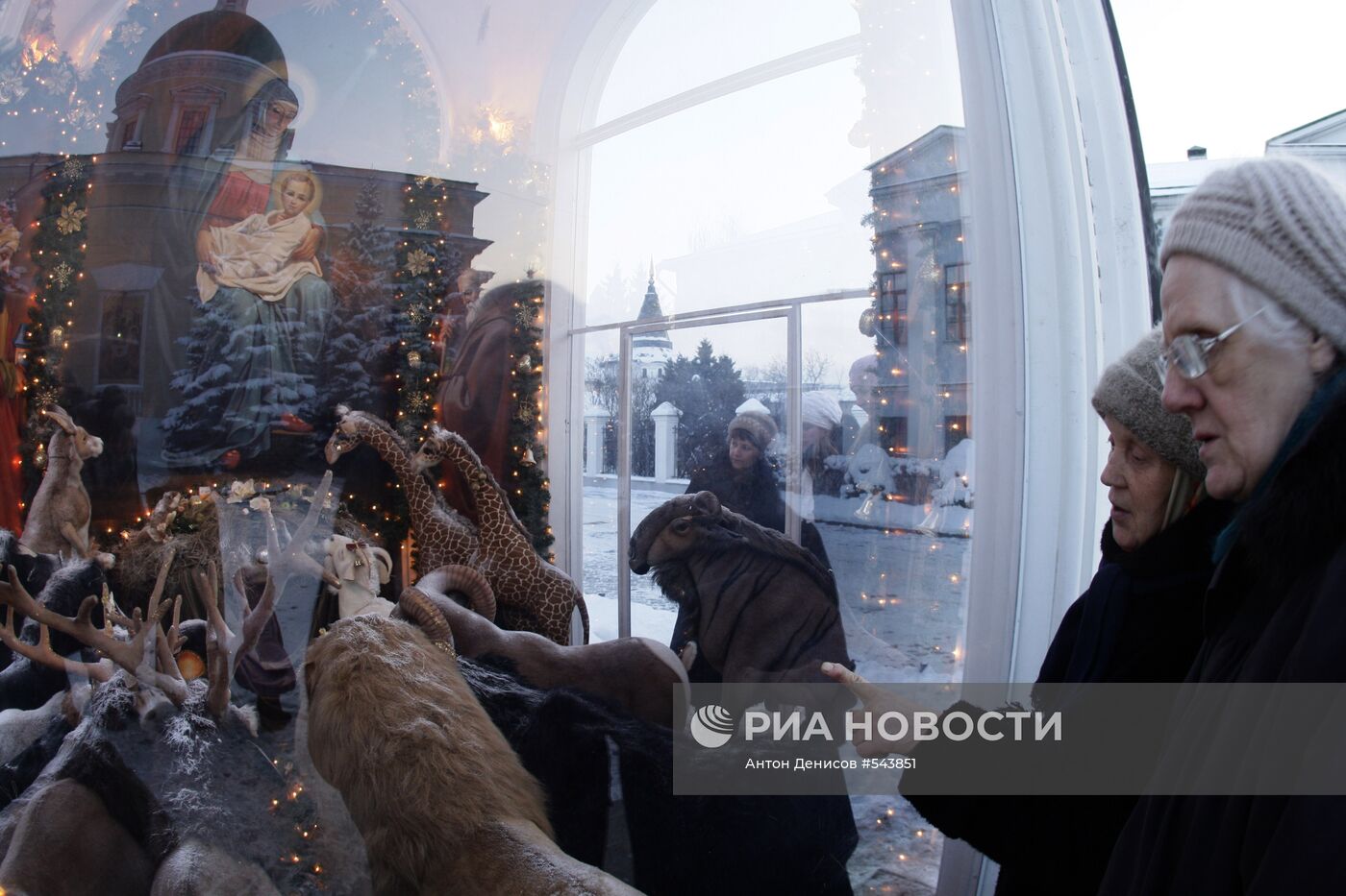 Рождественский вертеп в Свято-Даниловом монастыре в Москве