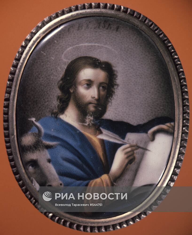 Дробница с изображением евангелиста Луки