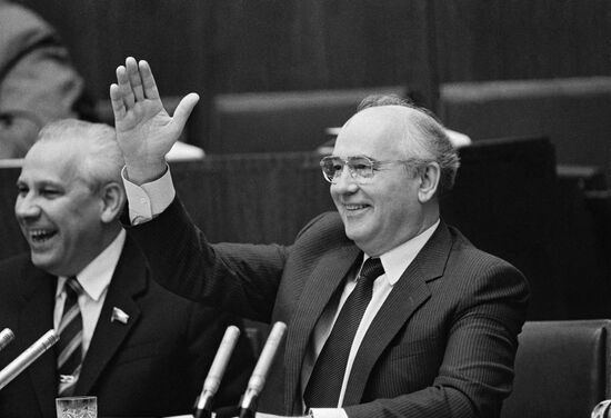 Такой разный Горбачев