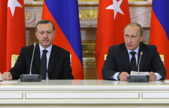 Пресс-конференция глав правительств России и Турции