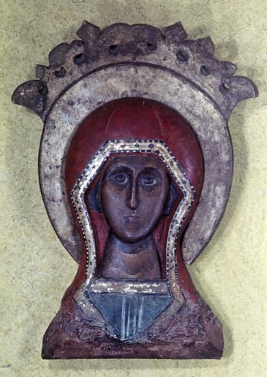 Выставка русской деревянной скульптуры и декоративной резьбы