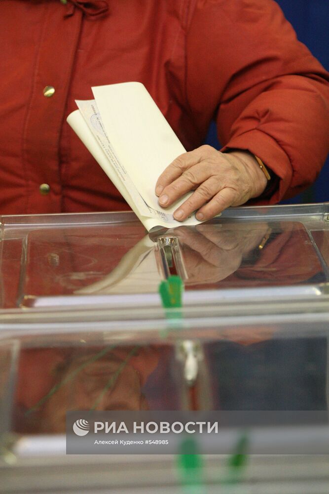 На Украине проходят выборы президента страны