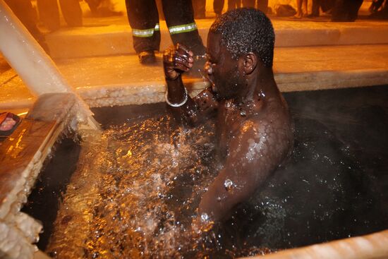 Крещенские купания в Москве