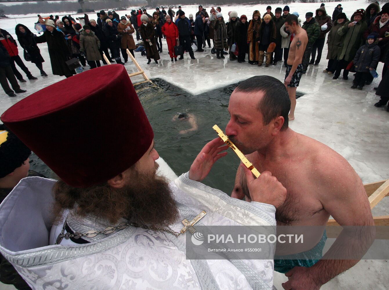 Крещенские купания во Владивостоке