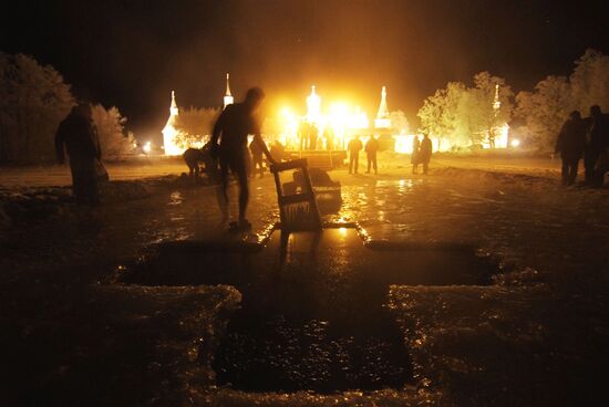 Крещенские купания в Новгородской области