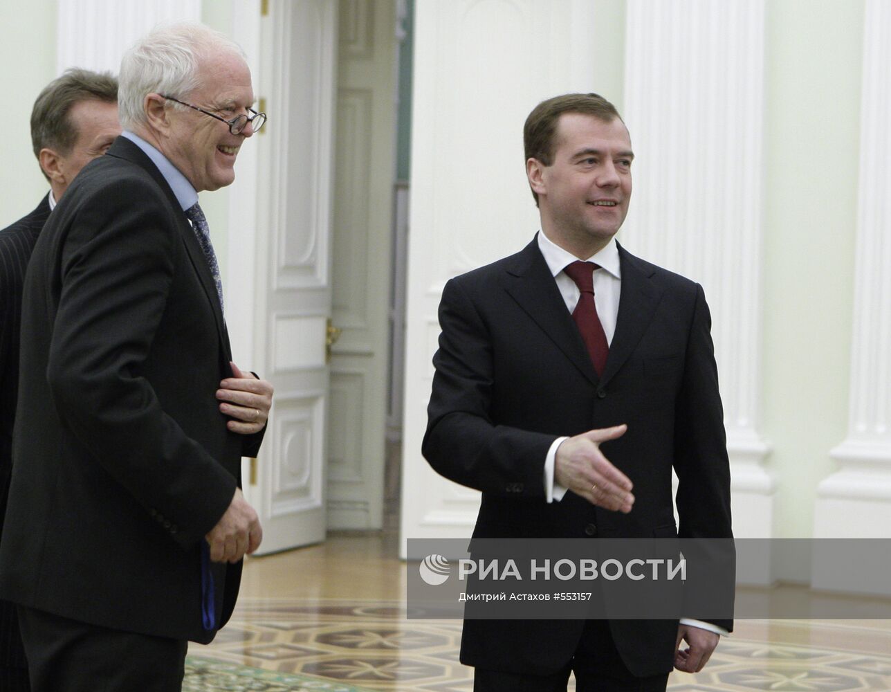 Д.Медведев принял в Кремле Комиссара Совета Европы