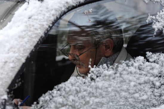 На курорте Сочи выпал первый снег