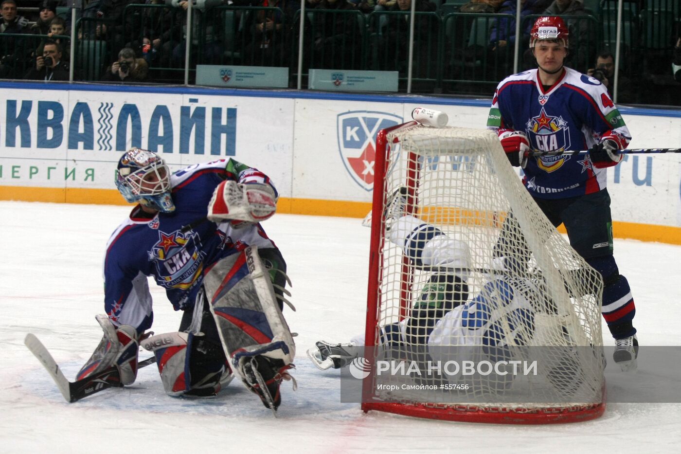Хоккей. КХЛ. Матч СКА - "Динамо" (Москва)