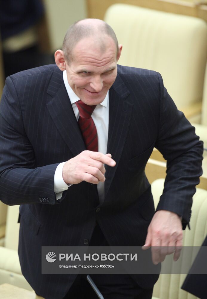 Александр Карелин