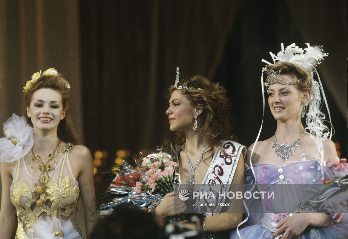 Юлия Суханова, Анна Горбунова и Екатерина Мещерякова