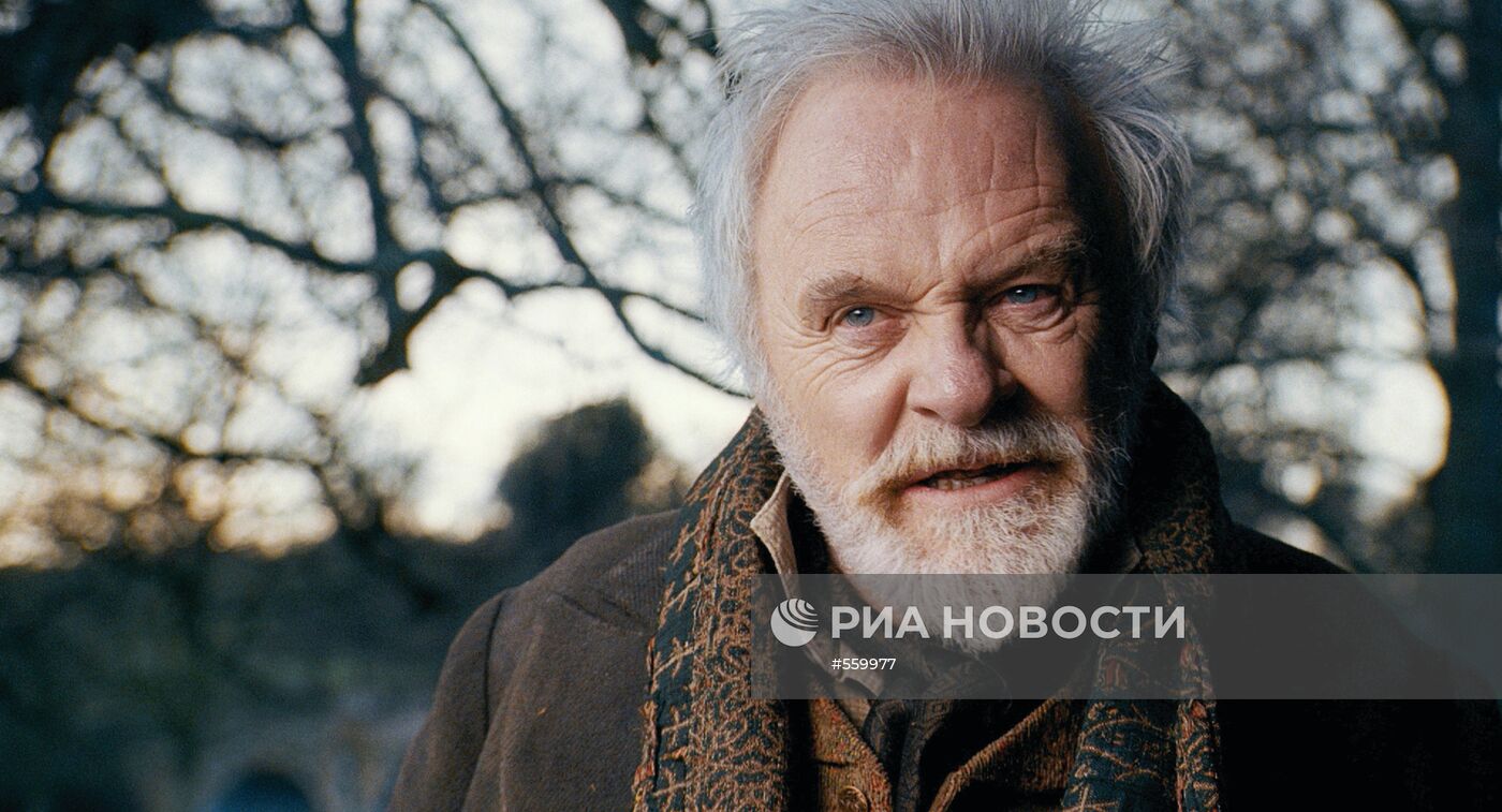 Кадры из кинофильма "Человек-волк" режиссера Джо Джонстона