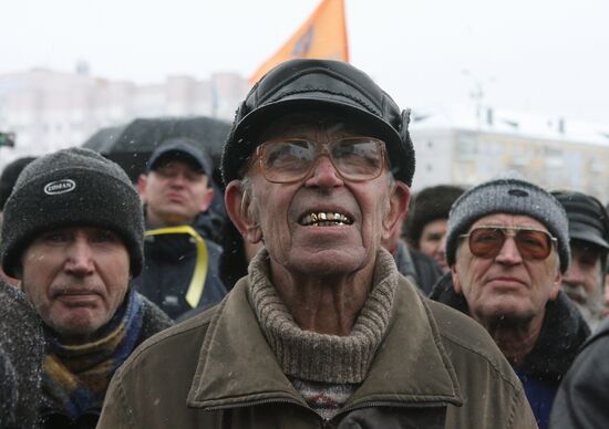 Митинг в Калининграде против повышения транспортного налога