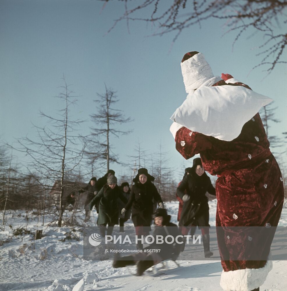 Новогодний праздник