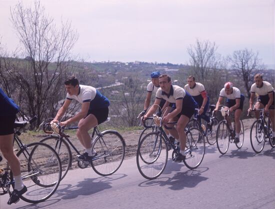 Члены олимпийской команды СССР по велосипедному спорту